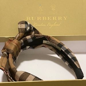 Burberry headband